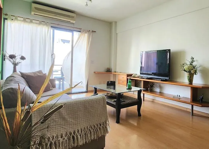 Modern And Bright Apartment With Balcony In Bsas